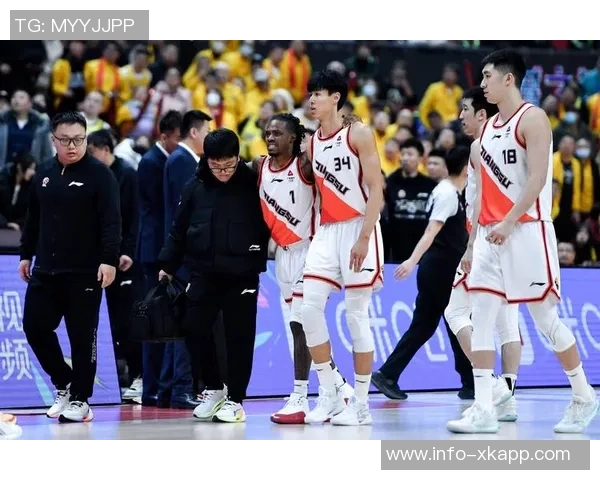 常规赛首战失利先行者客场手感不佳遭江苏肯帝亚逆转